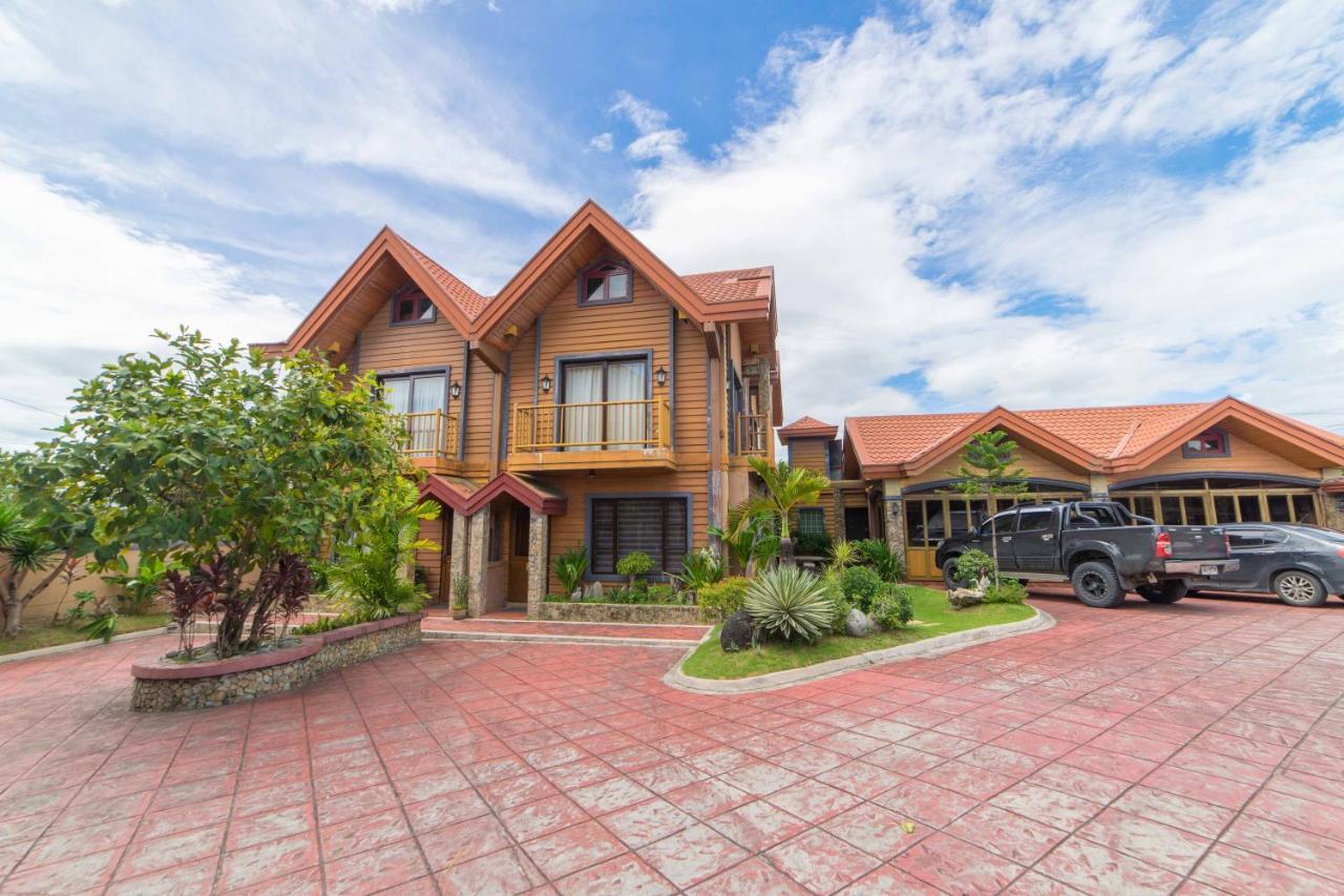 Reddoorz Plus @ Starhomes Olivianville Tarlac City Luaran gambar