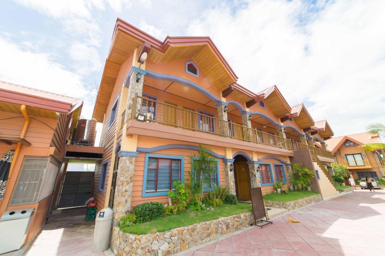 Reddoorz Plus @ Starhomes Olivianville Tarlac City Luaran gambar