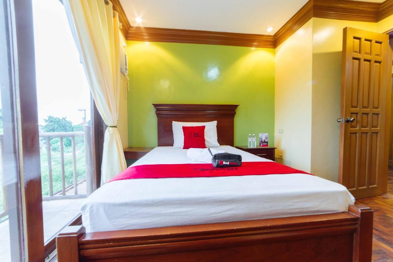 Reddoorz Plus @ Starhomes Olivianville Tarlac City Luaran gambar
