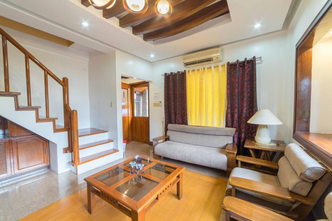 Reddoorz Plus @ Starhomes Olivianville Tarlac City Luaran gambar